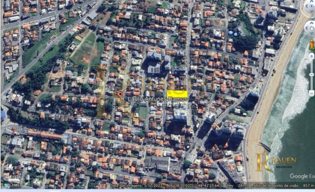 Área com otima localização para permuta no Centro de Barra Velha - SC