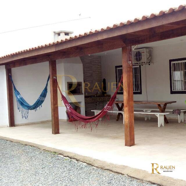 Casa na praia à venda em Itajuba- Barra Velha SC